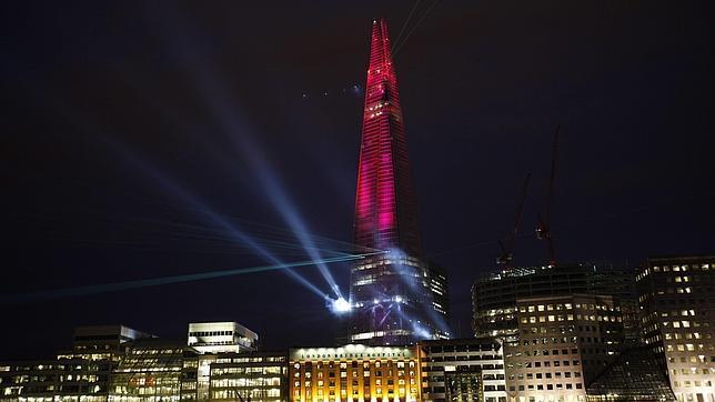 Image of The Shard at night